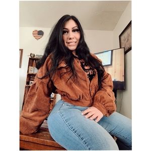 Meet your Posher, Marisol